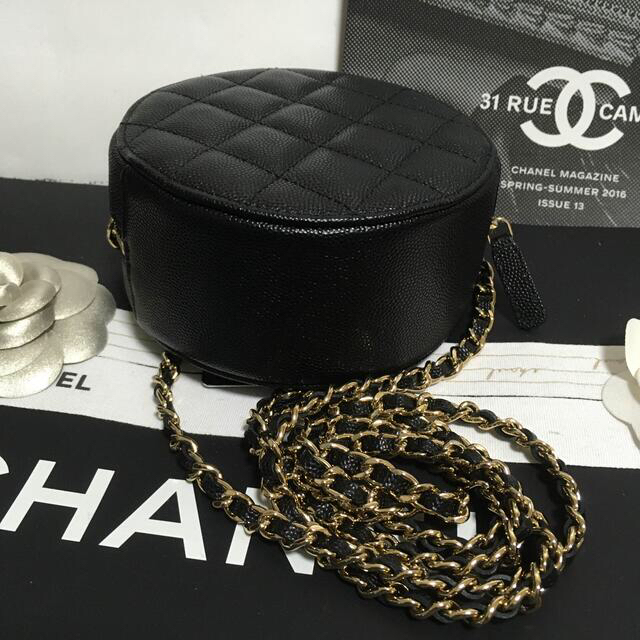 CHANEL - 宴様専用♡新品同様♡シャネル チェーンショルダーバッグ 30