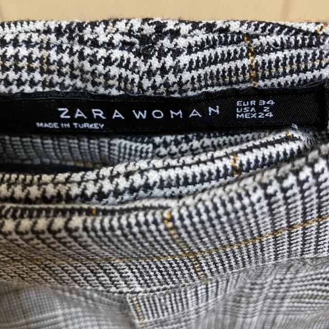 ZARA(ザラ)のZARA クロップドパンツ レディースのパンツ(クロップドパンツ)の商品写真