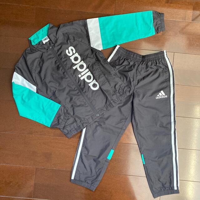 adidas(アディダス)のadidasジャージ上下　120cm キッズ/ベビー/マタニティのキッズ服男の子用(90cm~)(その他)の商品写真