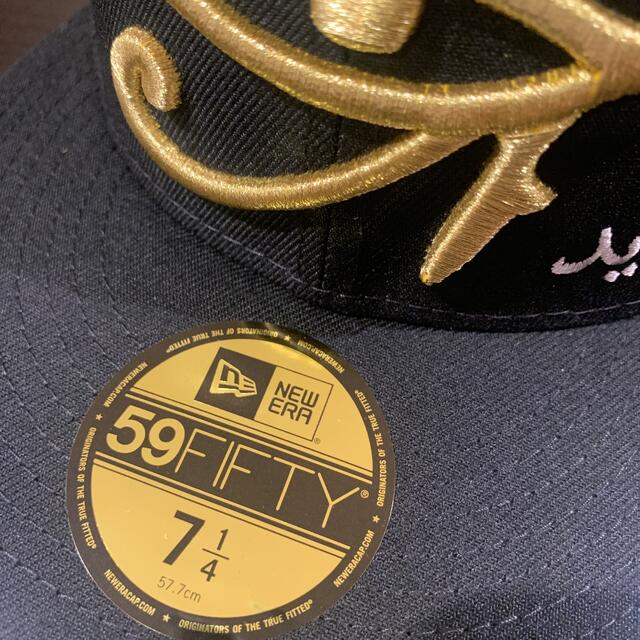 ニューエラ 59FIFTY エジプト オールオーバーロゴ ブラック × ゴールド