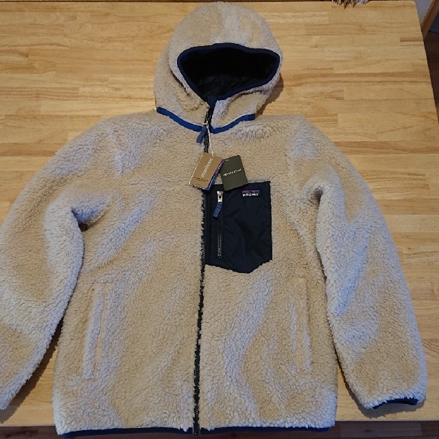 取引中 patagonia ボーイズリバーシブルレディフーディ XL