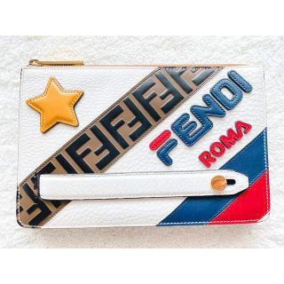 フェンディ(FENDI)のFENDI×FILAコラボ クラッチバッグ　美品　フェンディ　フィラ　ハンド(セカンドバッグ/クラッチバッグ)