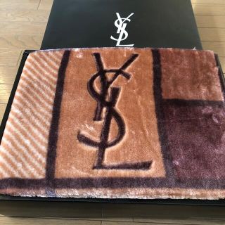 サンローラン(Saint Laurent)の【未使用】イブ・サンローラン　ニューマイヤー毛布(毛布)