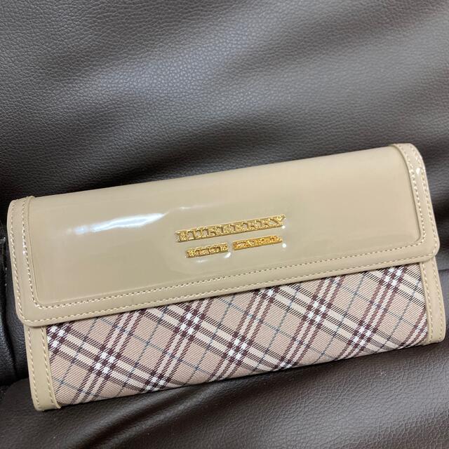 バーバリー ブルーレーベル 未使用 長財布 ベージュ チェック 幸せな