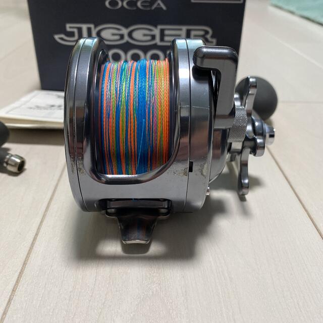 SHIMANO(シマノ)のSHIMANO シマノ OCEA オシアジガー 4000P JIGGER スポーツ/アウトドアのフィッシング(リール)の商品写真