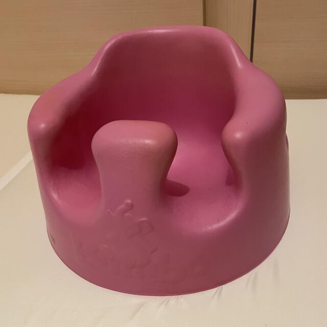 Bumbo(バンボ)のバンボ bumbo ベビーソファ グレープ ピンク ベビーチェア キッズ/ベビー/マタニティのキッズ/ベビー/マタニティ その他(その他)の商品写真