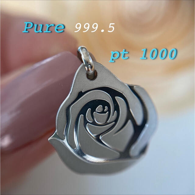 超安い 新品 ペンダント の色香 ホワイトローズ pt1000 ネックレス 超安い 新品 ペンダント の色香 ホワイトローズ pt1000 ネックレス