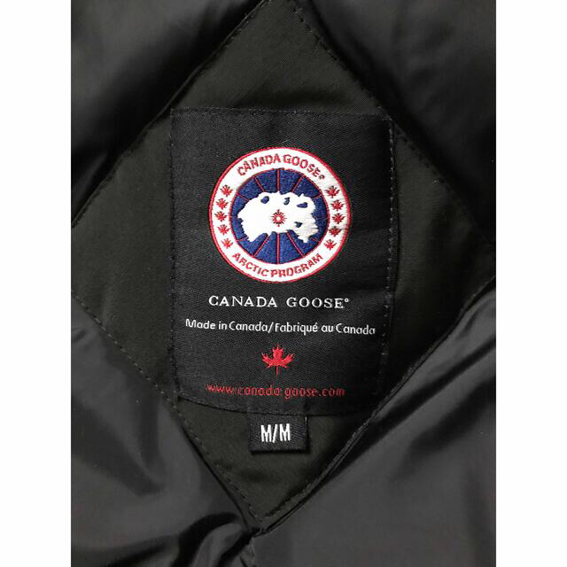 CANADA GOOSE(カナダグース)の値下げCanada goose ダウンEXPEDITION M(日本サイズL位) メンズのジャケット/アウター(ダウンジャケット)の商品写真