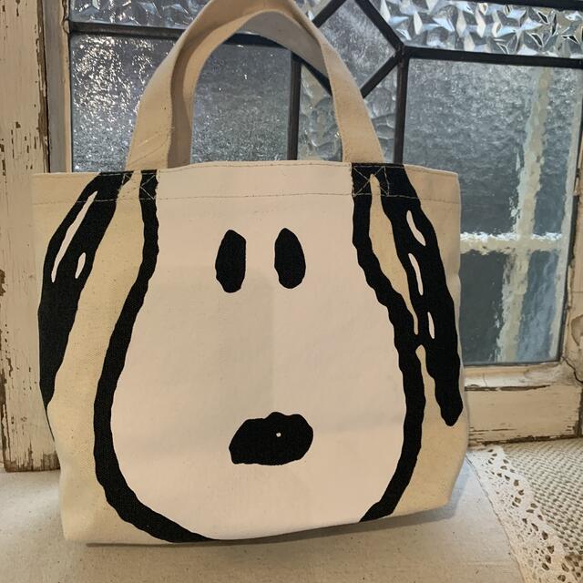 SNOOPY(スヌーピー)の《新品 タグ付き》スヌーピー  ミニトートバッグ   フェイス レディースのバッグ(トートバッグ)の商品写真