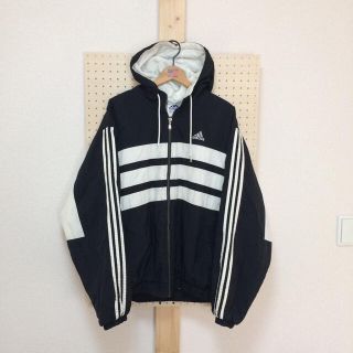 アディダス(adidas)の90s ビンテージ adidas 中綿入りナイロンジャケット 黒白(ナイロンジャケット)