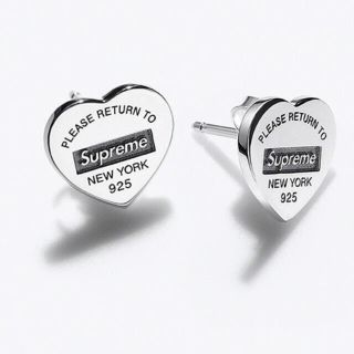 シュプリーム(Supreme)のsupreme Tiffany Heart Tag Stud Earrings(ピアス(両耳用))