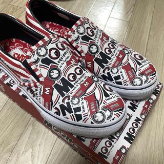 ヴァンズ(VANS)のMOONEYES VANS スリッポン(スニーカー)