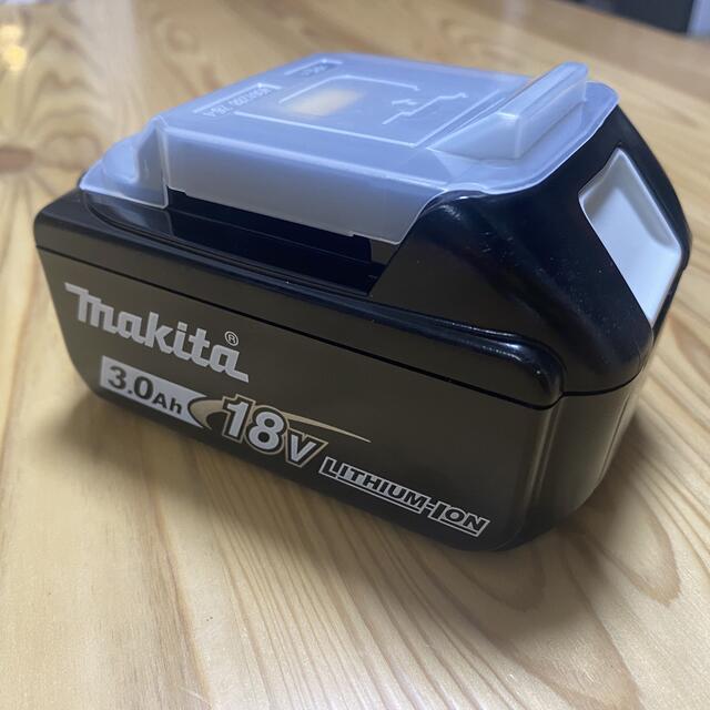 RE様専用 新品未使用 マキタバッテリー BL1830B 18v3.0Ah 最高級の