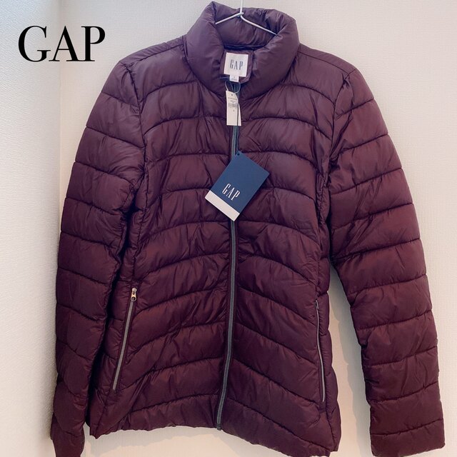 GAP 未使用タグ付　ダウンコート　ダウンジャケット　定価の半額以下で