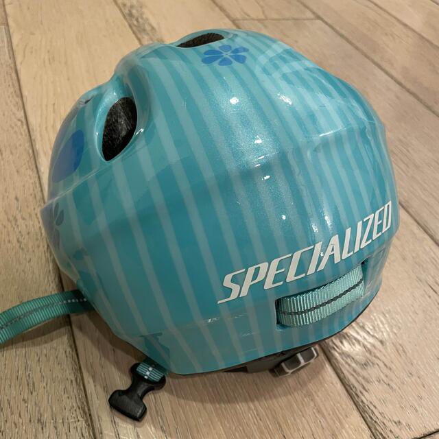 Specialized(スペシャライズド)のお値下げ❗️SPCIALIZED ヘルメット　子供用 自動車/バイクのバイク(ヘルメット/シールド)の商品写真