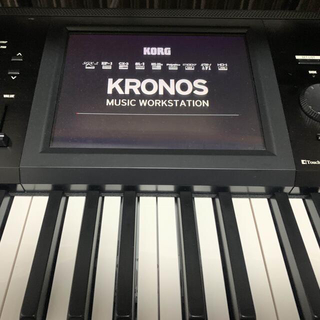 コルグ(KORG)のKORG KRONOS 2 73鍵盤(キーボード/シンセサイザー)