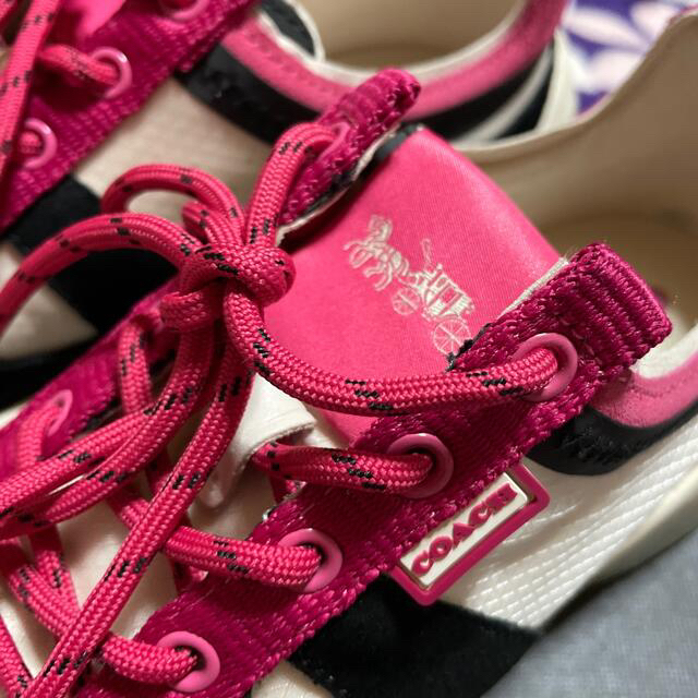 COACH(コーチ)の美品！　COACH  citysole シティーソールランナー　24cm  レディースの靴/シューズ(スニーカー)の商品写真