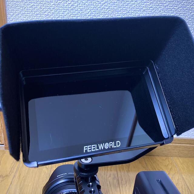 FEELWORLD F6 PLUS 5.5インチモニター