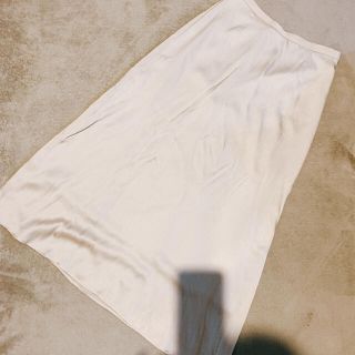 ビューティアンドユースユナイテッドアローズ(BEAUTY&YOUTH UNITED ARROWS)のBEAUTY&YOUTH サテンフレアスカート(ひざ丈スカート)