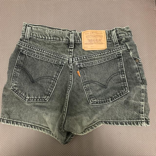 Levi's(リーバイス)のデニム　ショートパンツ レディースのパンツ(ショートパンツ)の商品写真