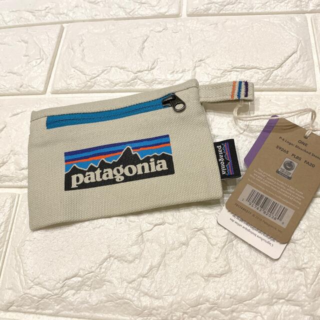 patagonia(パタゴニア)の✩.*˚新品未使用✩.*˚パタゴニア ミニポーチ インテリア/住まい/日用品の日用品/生活雑貨/旅行(日用品/生活雑貨)の商品写真