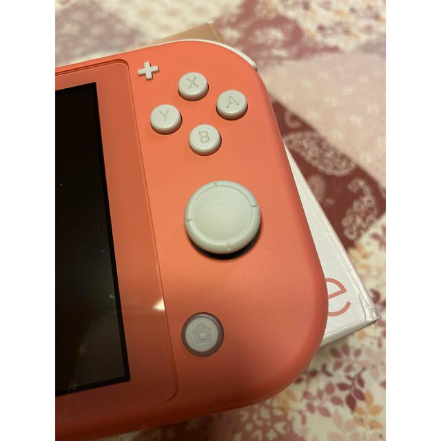 Nintendo Switch lightの通販 by リスグラシュー's shop｜ニンテンドースイッチならラクマ Switch - ニンテンドー 爆買い定番