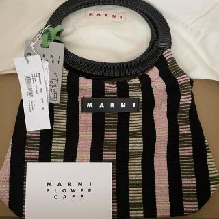 マルニ(Marni)の定価以下！マルニ Marni ボートバッグ トート ピンク ブラック 新品(ハンドバッグ)