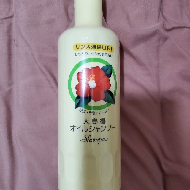 大島椿(オオシマツバキ)の大島椿 オイルシャンプー(400ml) コスメ/美容のヘアケア/スタイリング(シャンプー)の商品写真