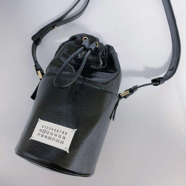 Maison Martin Margiela(マルタンマルジェラ)の【MaisonMargiela】新品◇5ACマイクロロゴバスケットバッグ レディースのバッグ(ショルダーバッグ)の商品写真