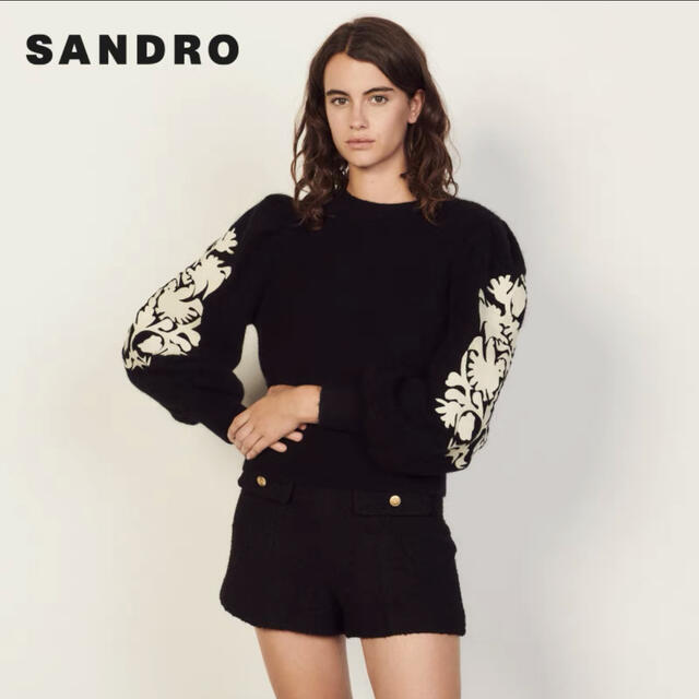 【在庫僅少】 Sandro - ❤️Sandro2021新作　新品　黒花柄ニットセーター　綺麗上品 ニット+セーター