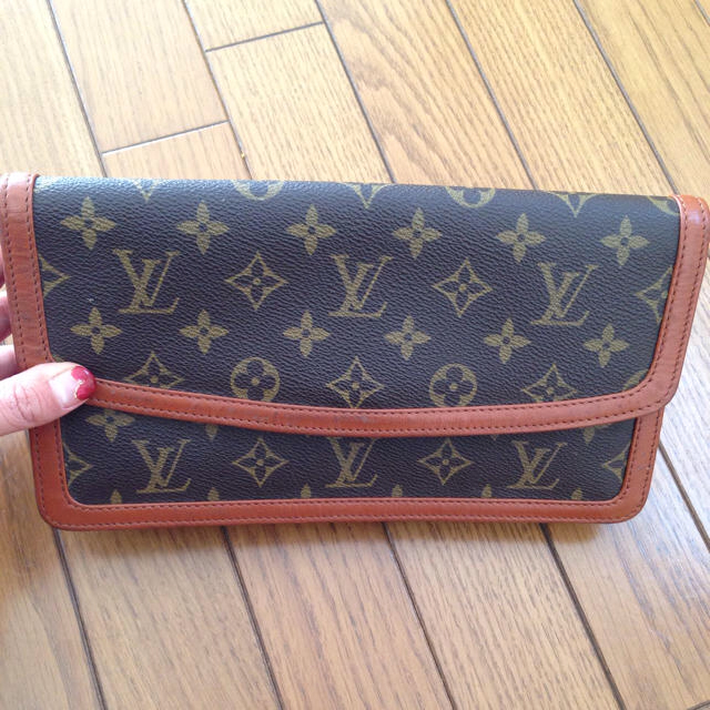 LOUIS VUITTON(ルイヴィトン)のヴィトン♡クラッチ レディースのバッグ(クラッチバッグ)の商品写真