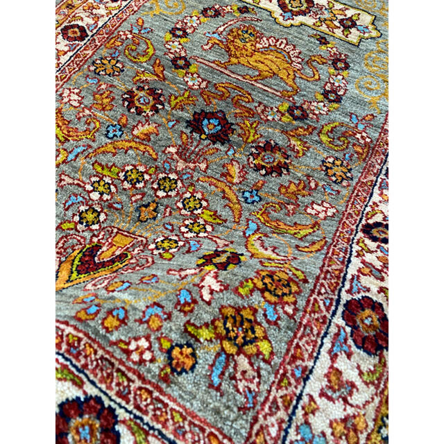 カシュガイ族 手織り絨毯 98×70cm カシュガイ族 手織り絨毯 98×70cm