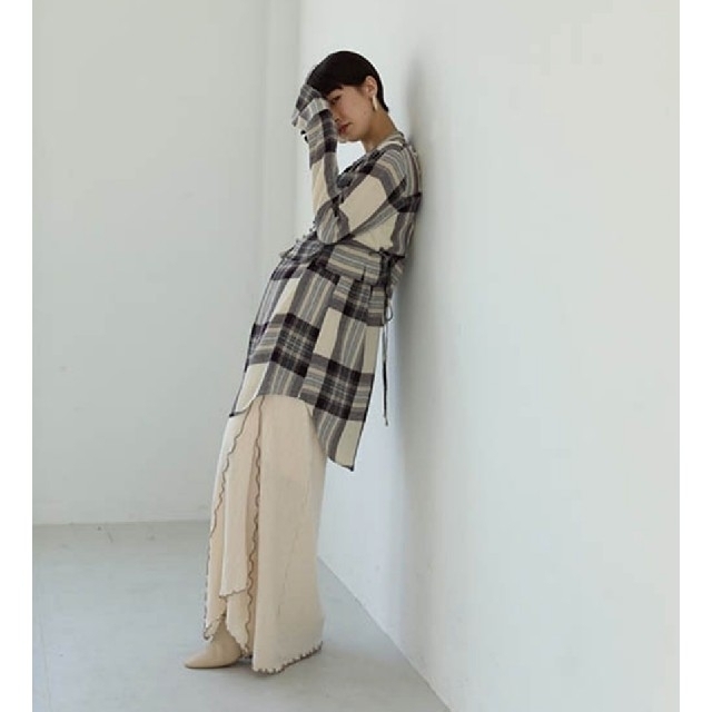 TODAYFUL(トゥデイフル)の【美品】完売 TODAYFUL ソフトウールロングシャツ 長袖 チェックブラウス レディースのトップス(シャツ/ブラウス(長袖/七分))の商品写真