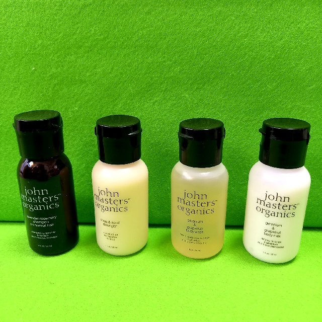 John Masters Organics(ジョンマスターオーガニック)のジョンマスター オーガニック　30ml　トラベルセット コスメ/美容のヘアケア/スタイリング(シャンプー/コンディショナーセット)の商品写真