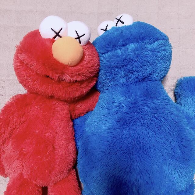 Sesame Street Kaws セサミストリート ユニクロ コラボ エルモ クッキーモンスター セットの通販 By Shooky S Shop セサミストリートならラクマ