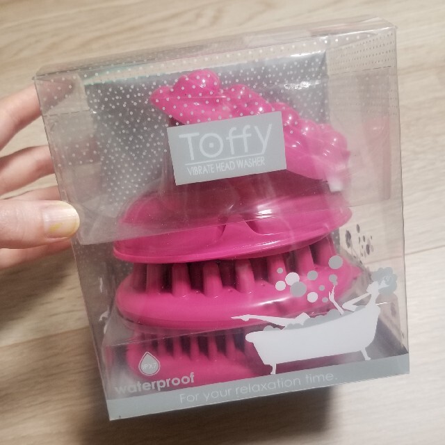 Toffyバイブレートヘッドウォッシャー コスメ/美容のボディケア(ボディマッサージグッズ)の商品写真