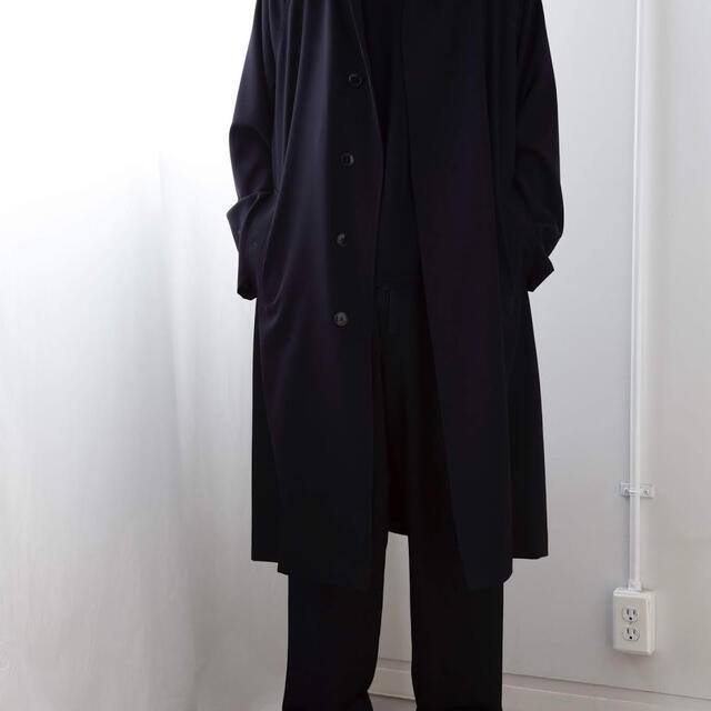 COMOLI(コモリ)の極美品 COMOLI コモリウールギャバ バルカラーコート 3 メンズのジャケット/アウター(トレンチコート)の商品写真