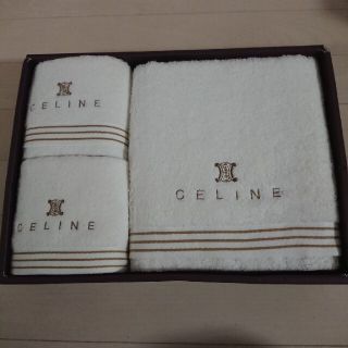 celine - 新品 セリーヌ バスタオル フェイスタオルセットの通販 by ...