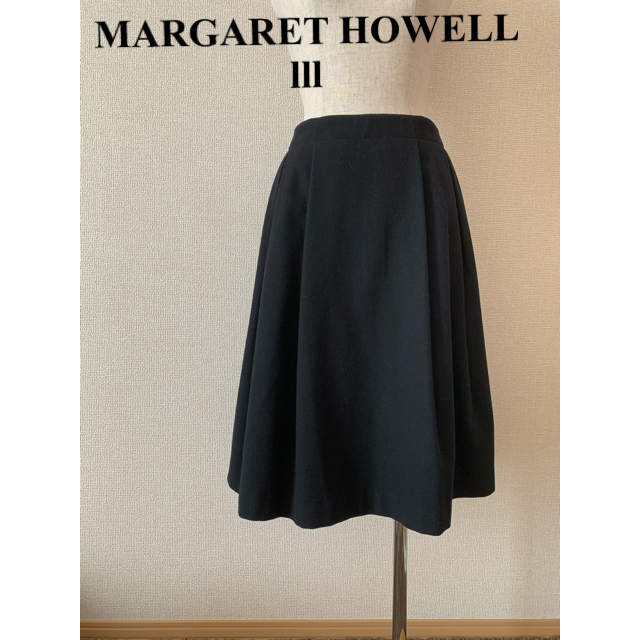 MARGARET HOWELL  ウール100% 前後タックフレアスカートlll