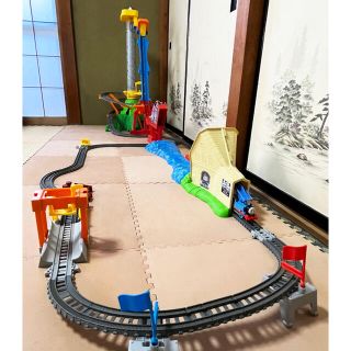 Fisher-Price - トーマススカイハイブリッジジャンプの通販 by あんず