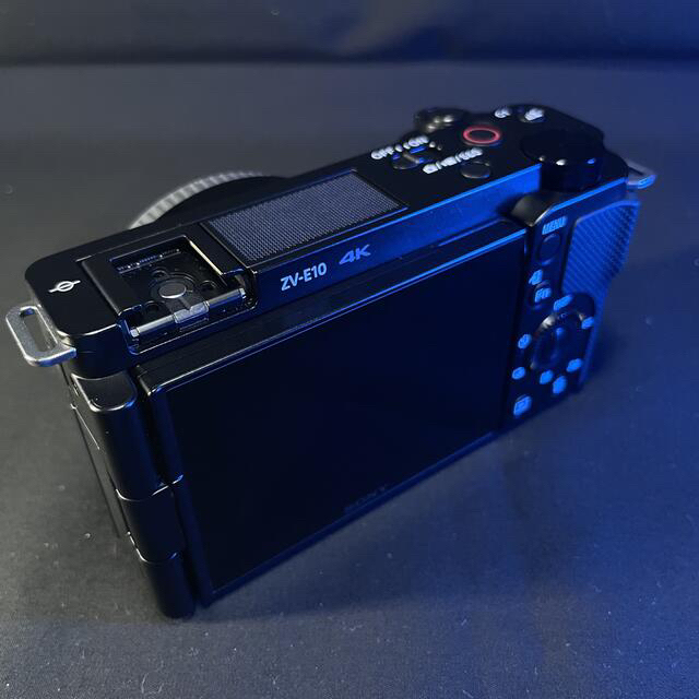 SONY(ソニー)のSONY  VLOGCAM ZV-E10  スマホ/家電/カメラのカメラ(ミラーレス一眼)の商品写真