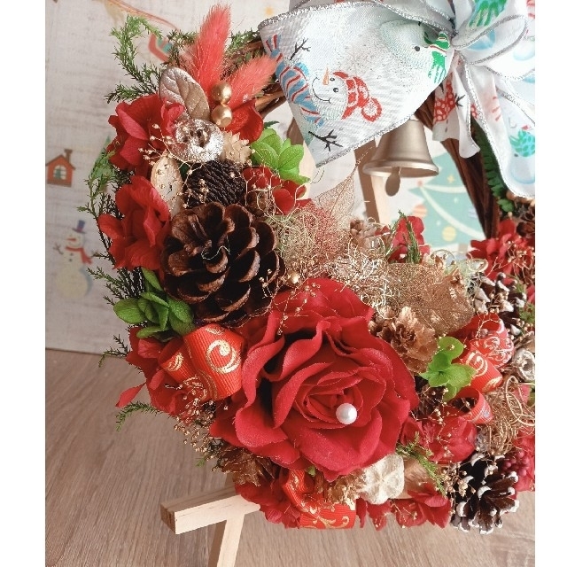 選べるリボン*⑅୨୧ 真っ赤なバラと可愛い木の実のクリスマスリース ハンドメイド