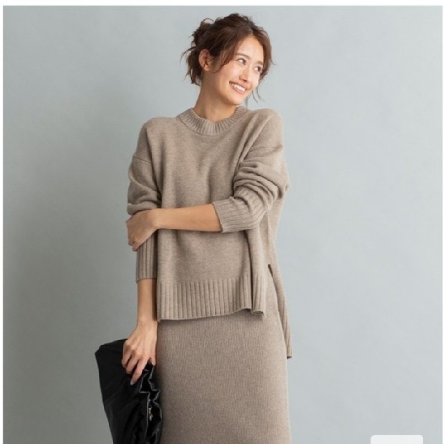 新品!タグ付!♥️PLST♥️プレシャスウールクルーネックセーター。M。 | フリマアプリ ラクマ