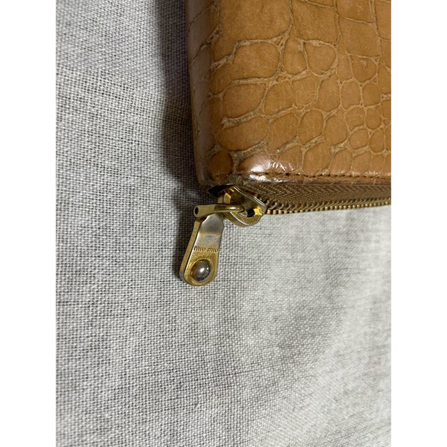 miumiu(ミュウミュウ)のミュウミュウ　MIUMIU 長財布 レディースのファッション小物(財布)の商品写真