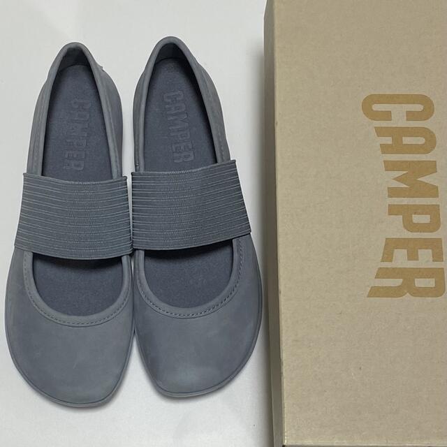 CAMPER(カンペール)の新品 Camper Right Nina カンペール バレエシューズ グレー レディースの靴/シューズ(バレエシューズ)の商品写真
