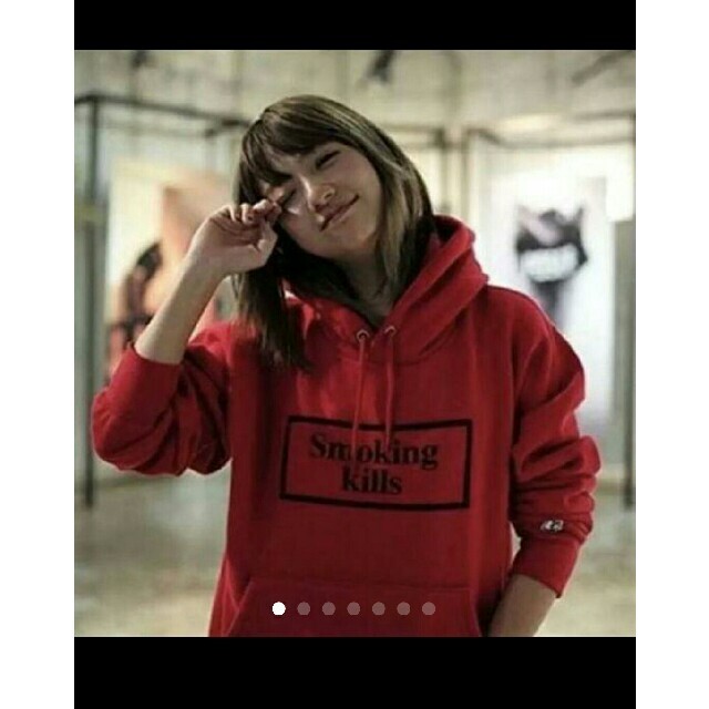 AAA伊藤千晃♥fr2♥希少レア♥Lサイズ♥パーカー♥Agem MCM MSGM AAA伊藤千晃♥fr2♥希少レア♥Lサイズ♥パーカー♥Agem MCM MSGM