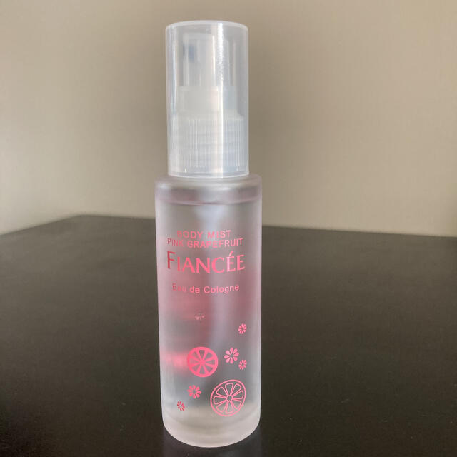 ボディミスト ピンクグレープフルーツ フィアンセ ボディミスト ピンクグレープフルーツの香り 50ml