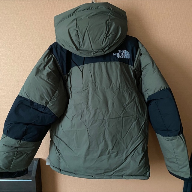 THE NORTH FACE(ザノースフェイス)のHW様専用ノースフェイス バルトロライトジャケット ニュートープ メンズのジャケット/アウター(ダウンジャケット)の商品写真