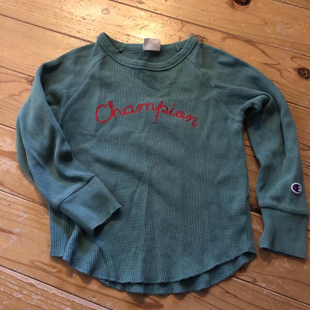 Champion(チャンピオン)のchampion キッズ　ワッフル　カットソー　120 グリーン キッズ/ベビー/マタニティのキッズ服女の子用(90cm~)(Tシャツ/カットソー)の商品写真