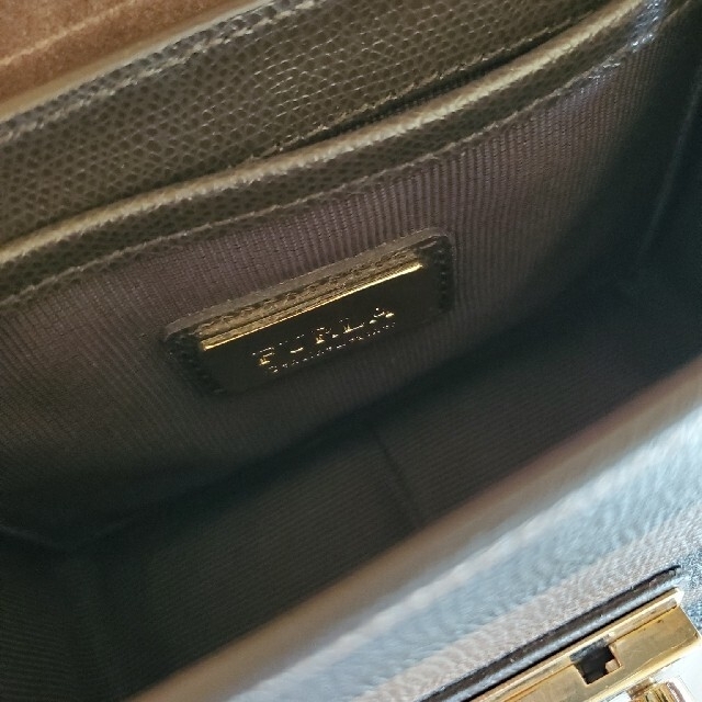 Furla - カエル様専用☆ 吉高由里子さん着用☆ FURLA メトロポリスの